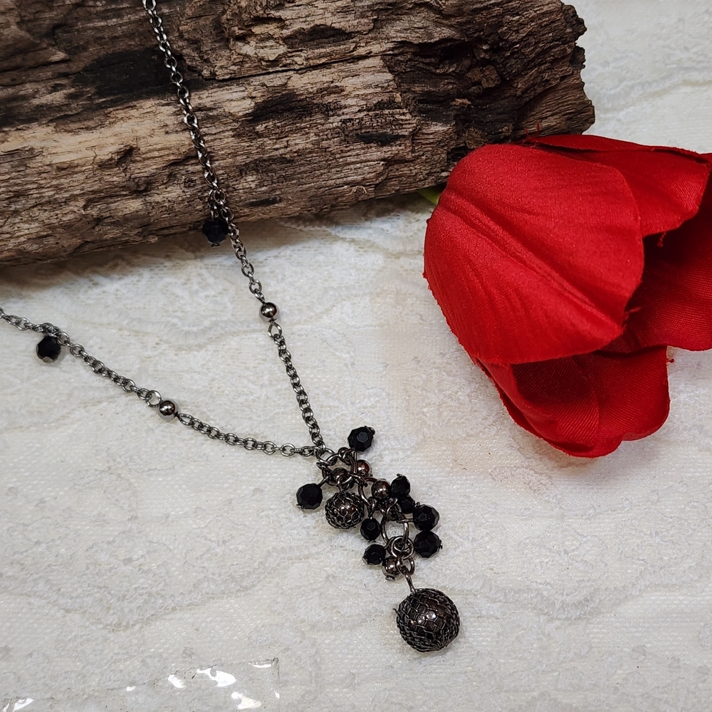 Vintage Dangle Drop Black Glass Beads And Metal Filigree Bobbles Necklace